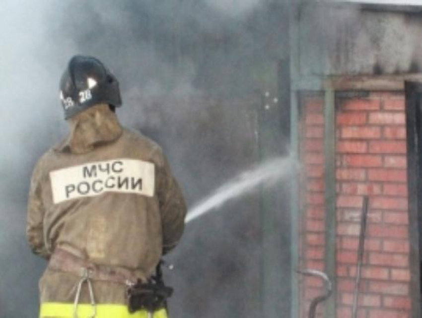 Игра с огнем стала причиной пожара в Среднеахтубинском районе