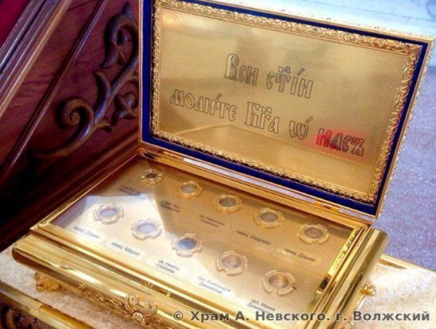 Частницу мощей Святого Александра Невского впервые доставят в храм Волжского