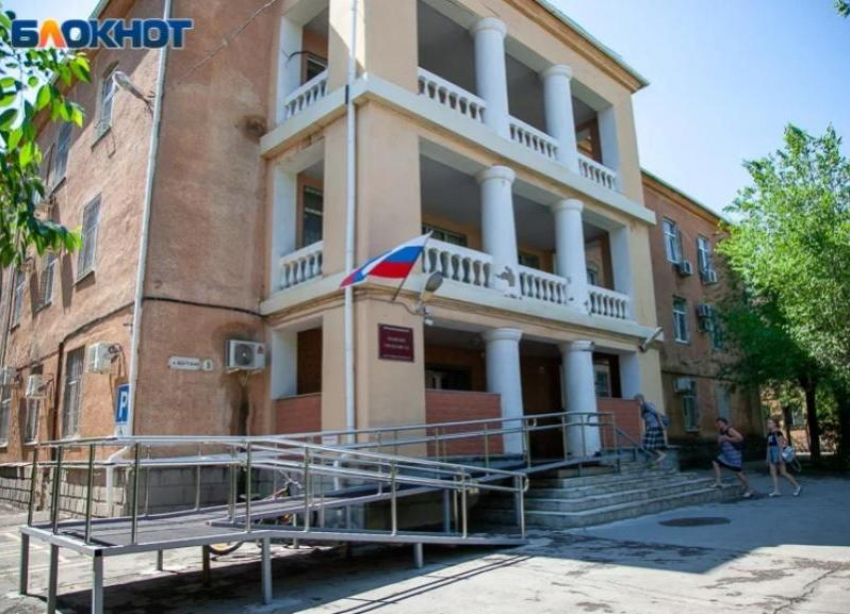 Любил читать чужую почту: подозреваемому в разбое грозит 11 лет тюрьмы в Волгоградской области