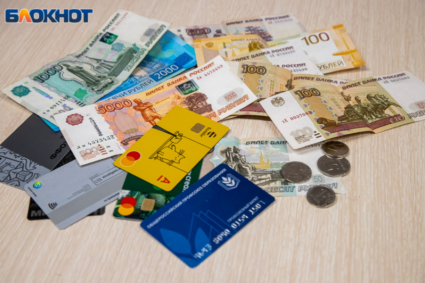 18-летний волжанин помог мошенникам и попал в СИЗО