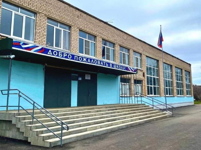 В Волжском по-новому проверяют школы к началу учебного года