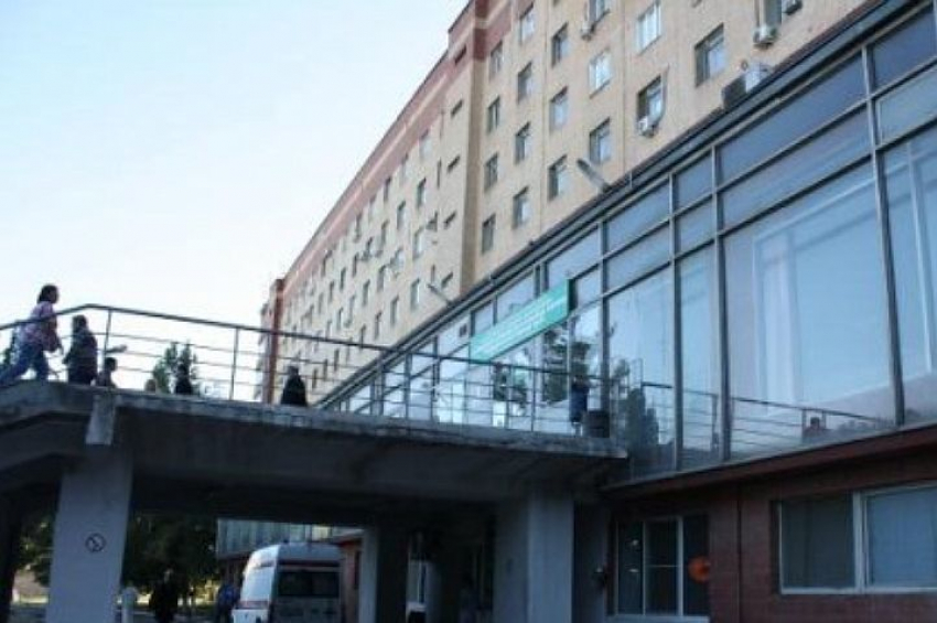 В Волгограде бухгалтер торговой сети сбила санитарку Больничного комплекса