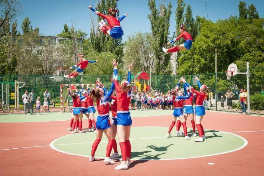 Фонд Елены Исинбаевой построит в Волжском 4 спортплощадки