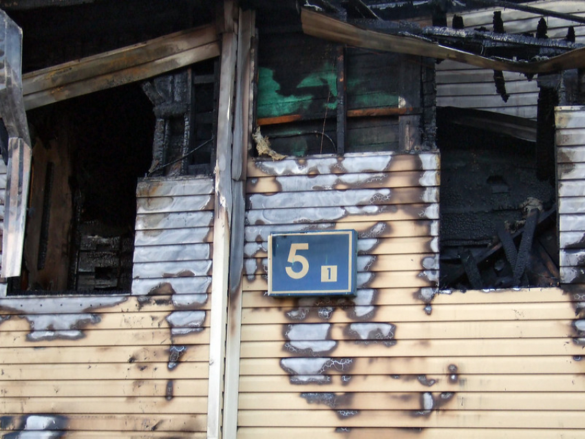Пожар в Средней Ахтубе нарушил сон жителей