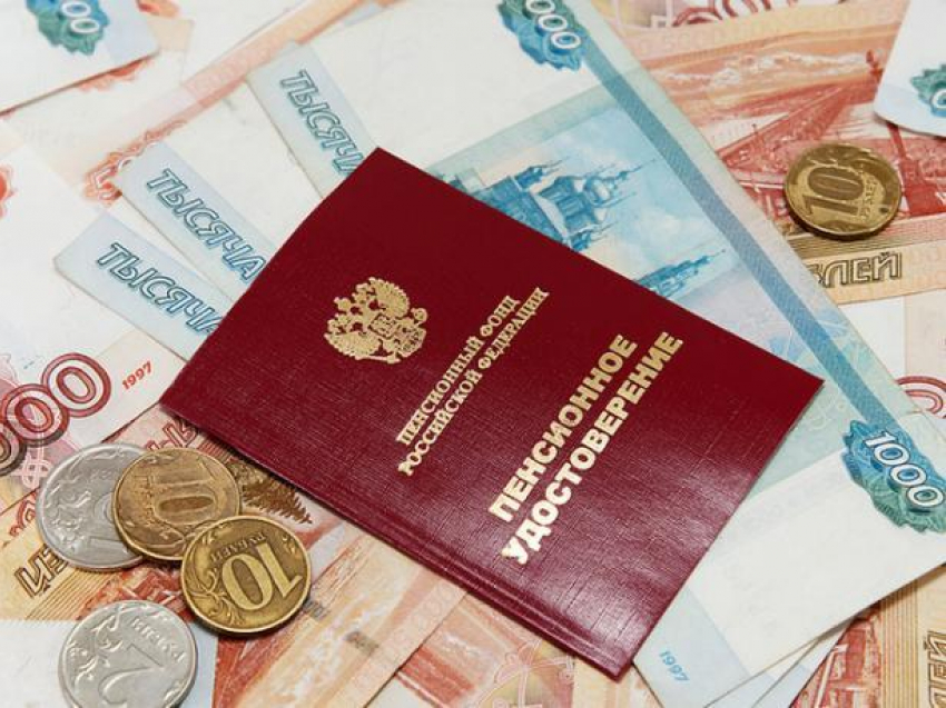 Пенсии волжан вырастут на 900 рублей 