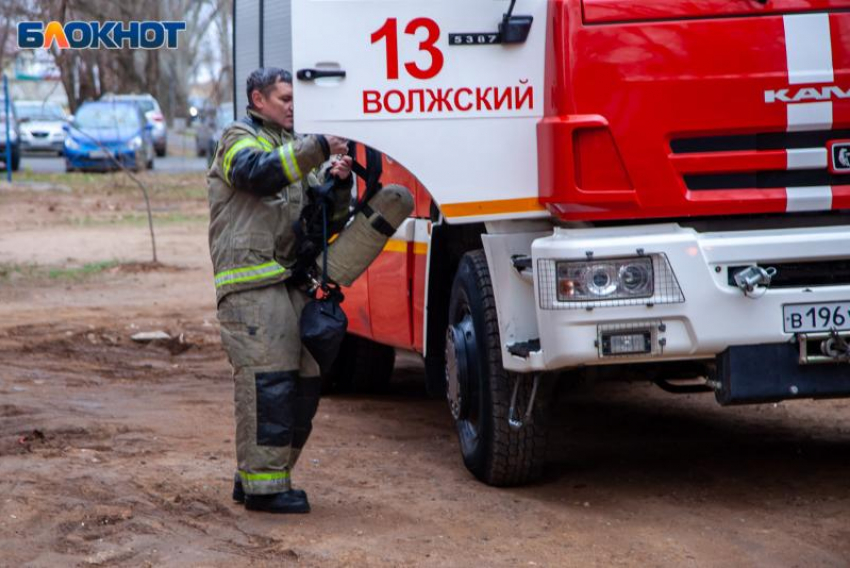 Известна причина пожара в СНТ в Волжском