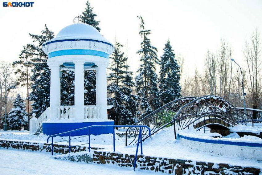 Сильный снегопад и ураган придут в Волжский: прогноз на предпоследнюю неделю декабря