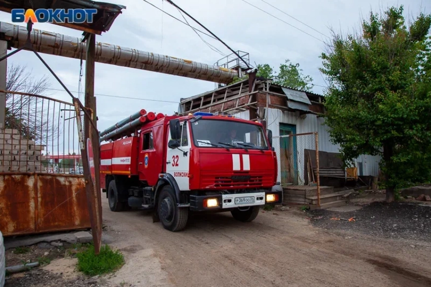 Подробности ночного пожара в Волжском