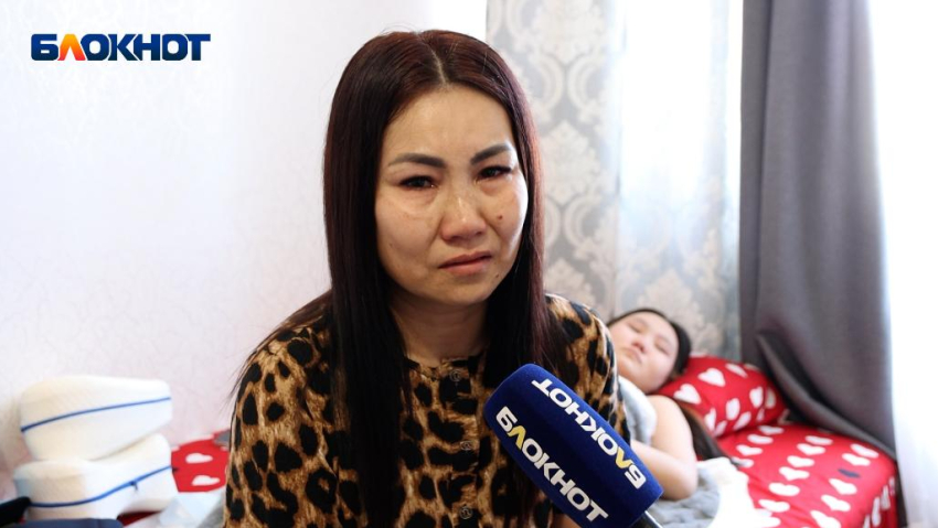 12-летнюю Айшу парализовало после боли в шее: ваши 100 рублей помогут ей снова ходить  