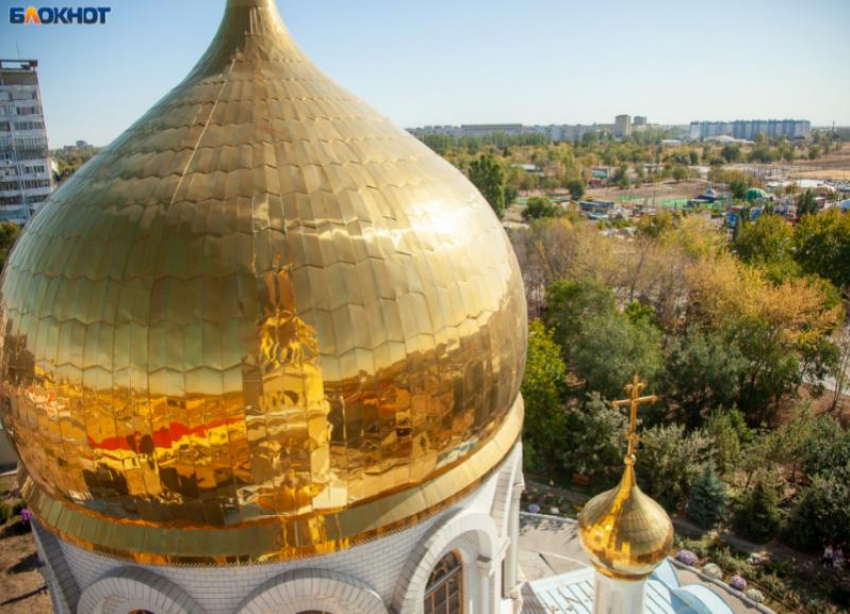 Покров Пресвятой Богородицы отмечают волжане: приметы и традиции