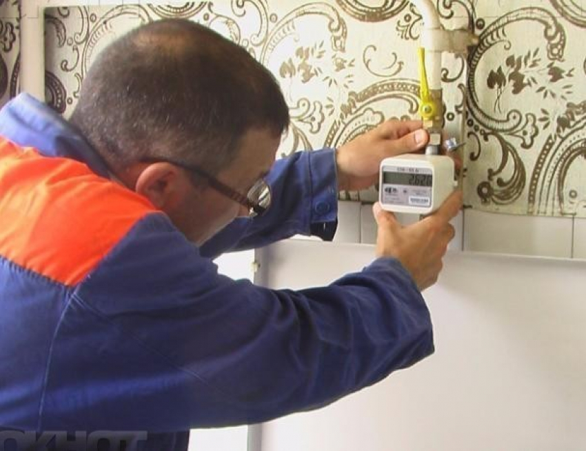 Жильцов многоэтажек принудили платить за установку общедомовых приборов в Волжском