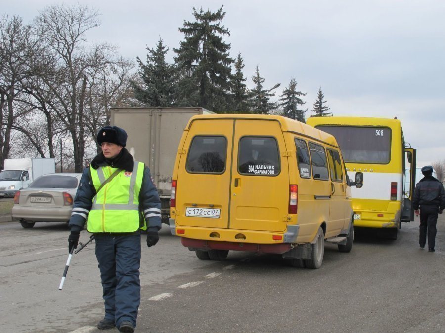 В Волжском более 100 водителей автобусов и маршруток ездили с нарушениями