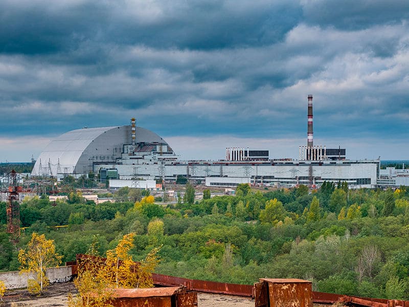 turizm-v-chernobyl-radioaktivnoye-puteshestviye-v-zonu-chaes.jpg